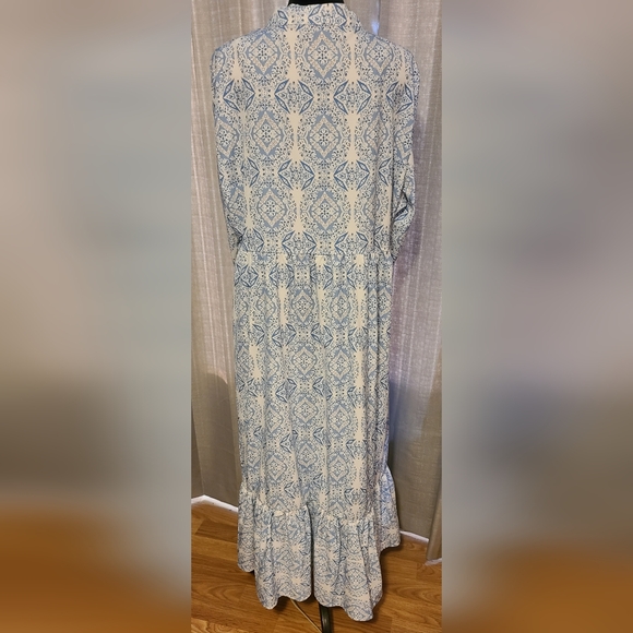 Abstract Print Prairie Style Dress - Picture 2 of 2